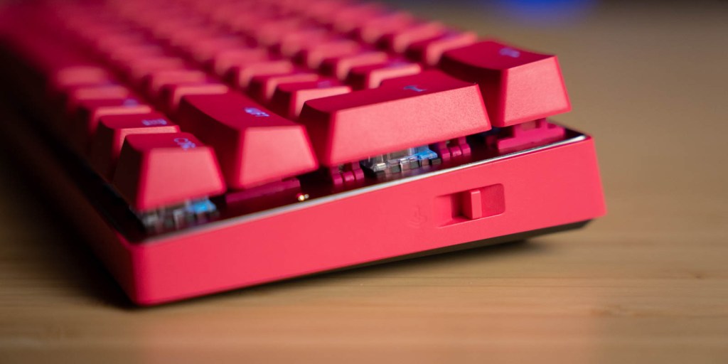 Pro X 60